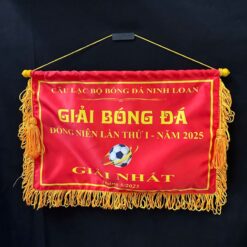 Cờ lưu niệm đá bóng câu lạc bộ