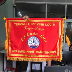 Cờ lưu niệm quận 1