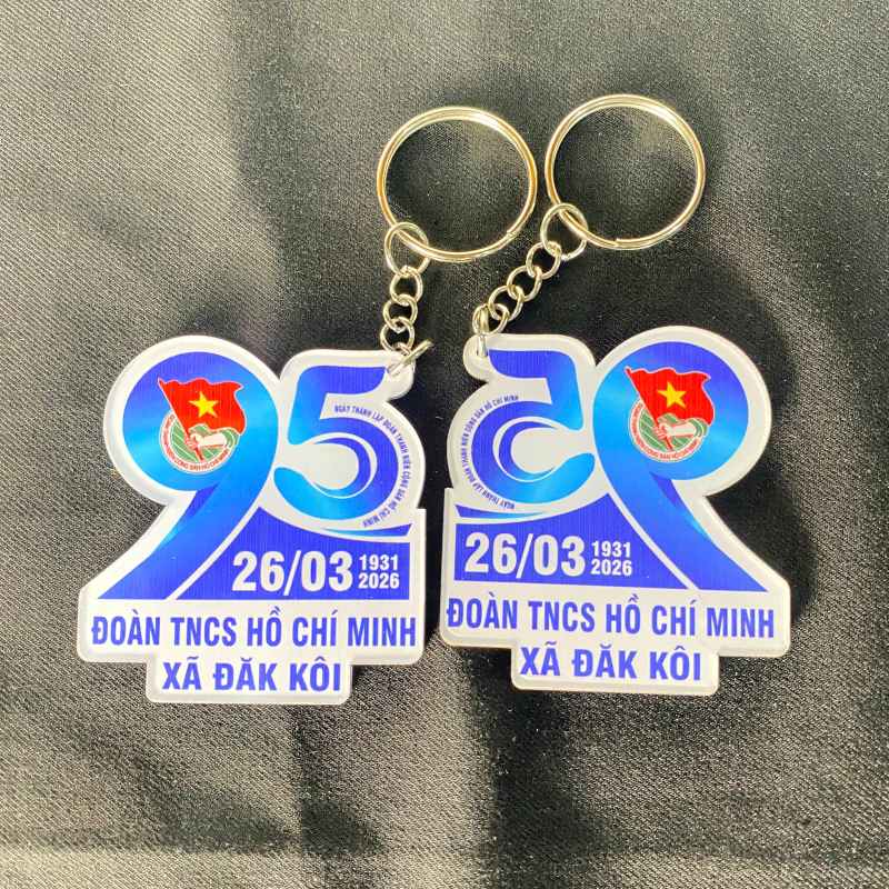 Móc khóa 95 năm thành lập đoàn 1 mặt Móc khóa 95 năm thành lập đoàn 1 mặt