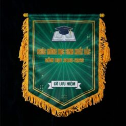 Cờ lưu niệm học sinh xuất sắc 2025-2026