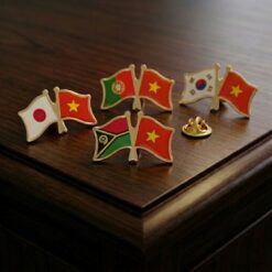 Huy hiệu cài áo mạ vàng