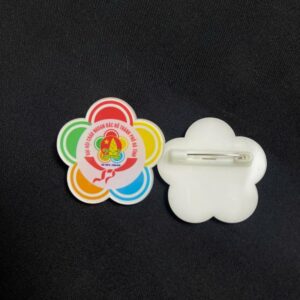 In huy hiệu mica gắn ghim cài chất lượng tại Thành phố Hồ Chí Minh