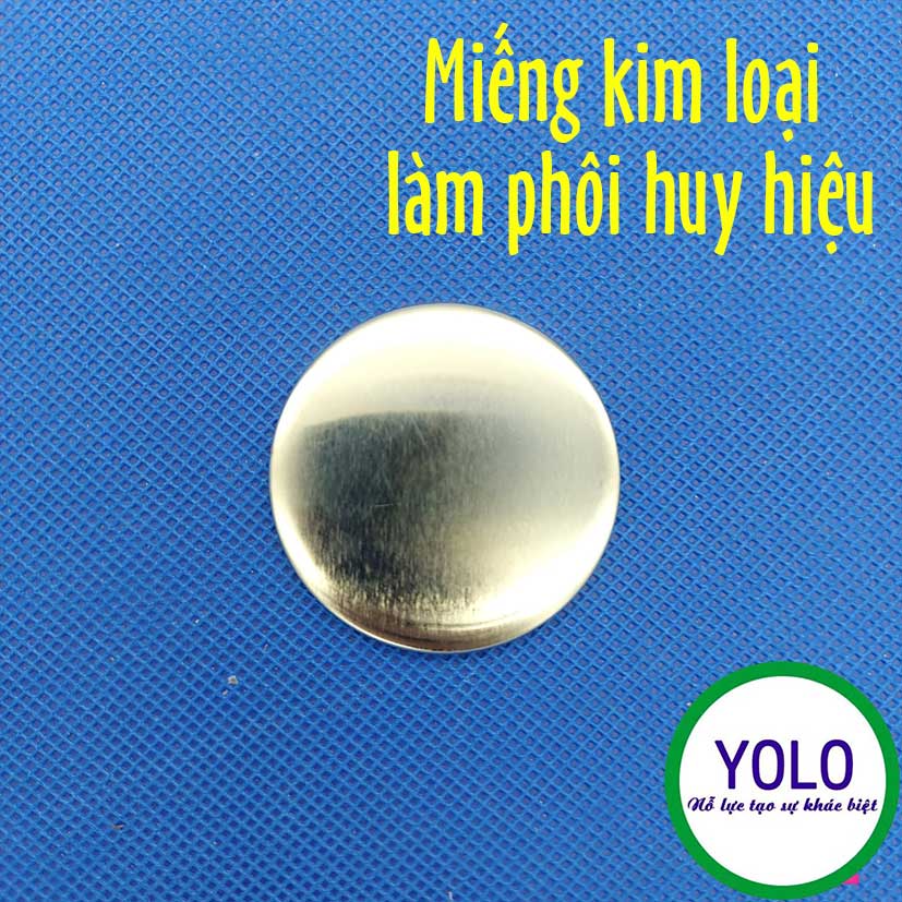 Khung kim loại