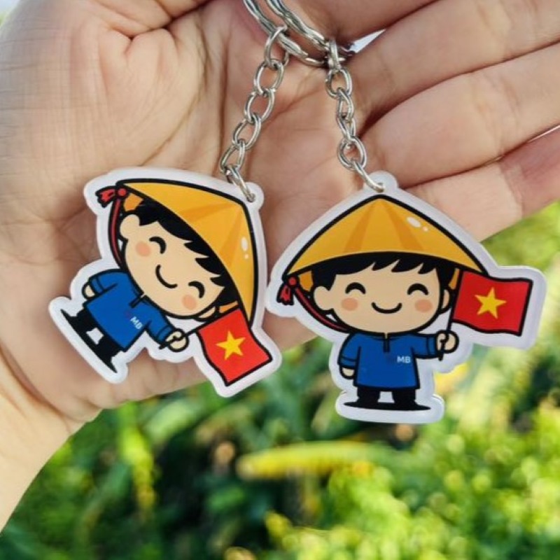 Móc khóa in uv chúc mừng ngày 30/4