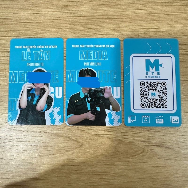 Thẻ pvc 2 mặt in theo yêu cầu, có tích hợp mã qr