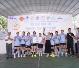 Cờ lưu niệm đại hội thể dục thể thao