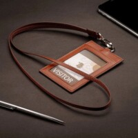 Dây đeo thẻ chất liệu da